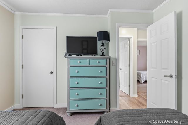 3859 E Forest Glen Avenue, Leesburg, IN 46538