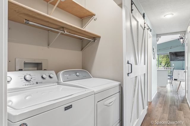 3859 E Forest Glen Avenue, Leesburg, IN 46538