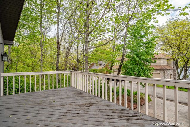 3859 E Forest Glen Avenue, Leesburg, IN 46538