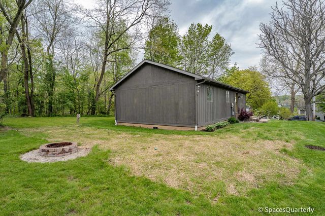 3859 E Forest Glen Avenue, Leesburg, IN 46538