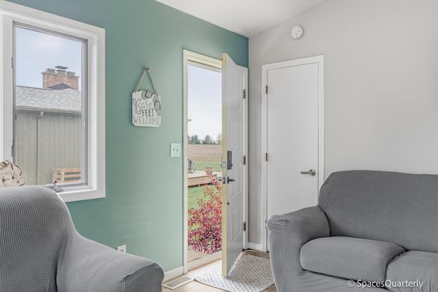 3859 E Forest Glen Avenue, Leesburg, IN 46538