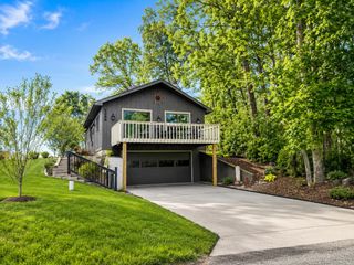 3859 E Forest Glen Avenue, Leesburg, IN 46538