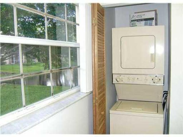 820 Cypress Park Way A, Deerfield Beach, FL 33064