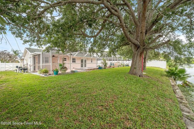 586 Louvre Drive, Melbourne, FL 32935