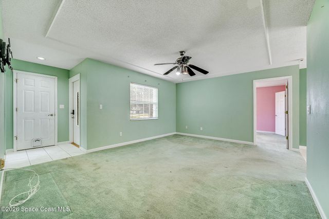586 Louvre Drive, Melbourne, FL 32935
