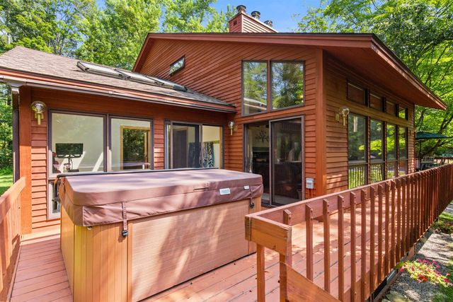32 Beech Hill Road, Campton, NH 03223