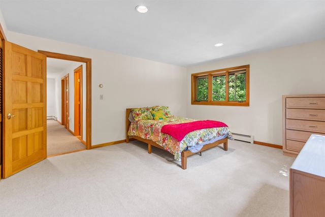 32 Beech Hill Road, Campton, NH 03223