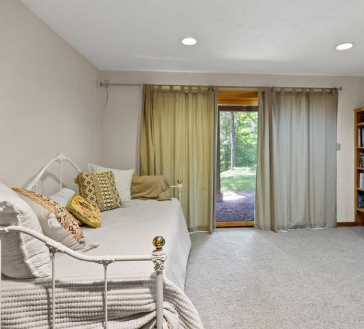 32 Beech Hill Road, Campton, NH 03223