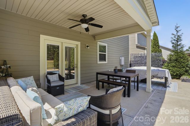 13239 Carolina Wren Court, Charlotte, NC 28278