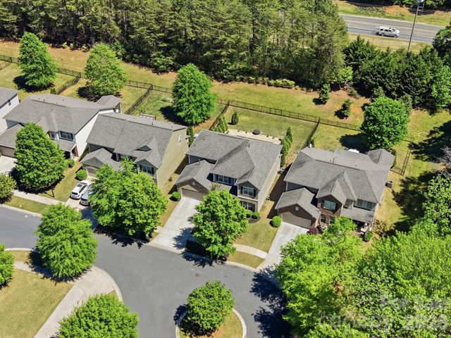 13239 Carolina Wren Court, Charlotte, NC 28278