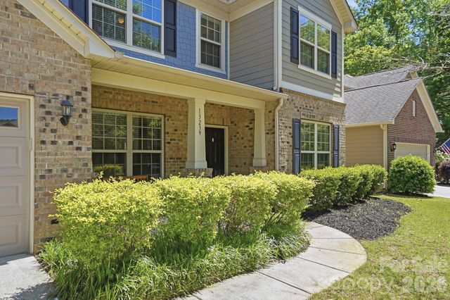 13239 Carolina Wren Court, Charlotte, NC 28278
