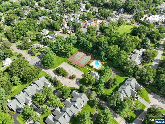 62 Northgate Road 62E, Twp Of Washington, NJ 07676