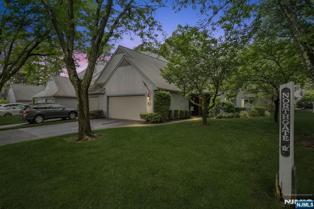 62 Northgate Road 62E, Twp Of Washington, NJ 07676