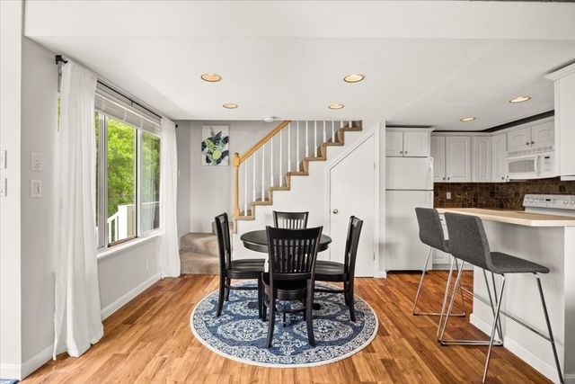 750 Whittenton St 124, Taunton, MA 02780