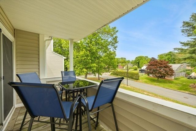750 Whittenton St 124, Taunton, MA 02780