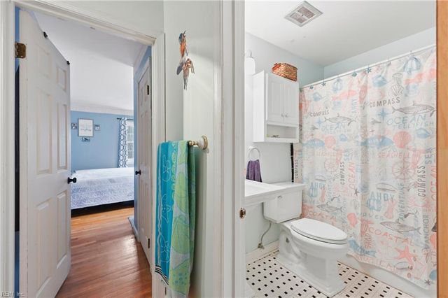 62 Sandra DR, Newport News, VA 23608