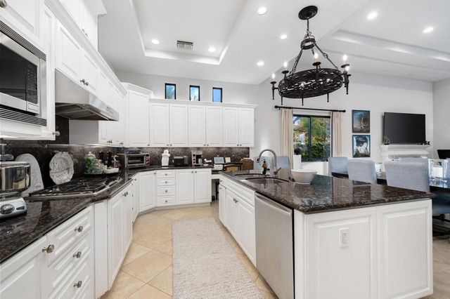 80663 Via Pessaro, La Quinta, CA 92253