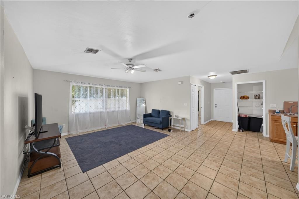 1133/1135 Gordon AVE S, LEHIGH ACRES, FL 33973 — photo 5