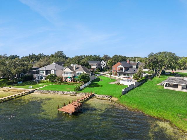 637 LAKE HARBOR CIRCLE, Orlando, FL 32809