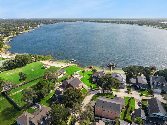 637 LAKE HARBOR CIRCLE, Orlando, FL 32809