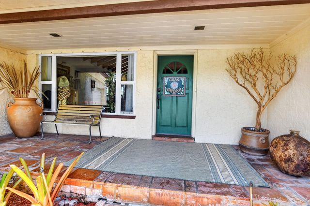 823 PALMER Road, Boynton Beach, FL 33483