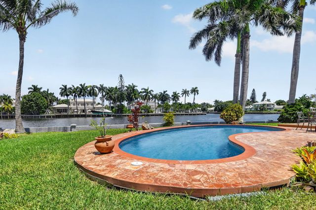 823 PALMER Road, Boynton Beach, FL 33483