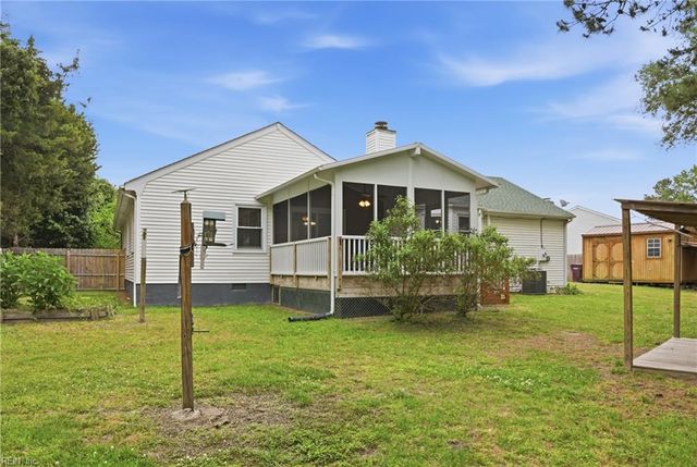 2560 Roundtree CIR, Chesapeake, VA 23323