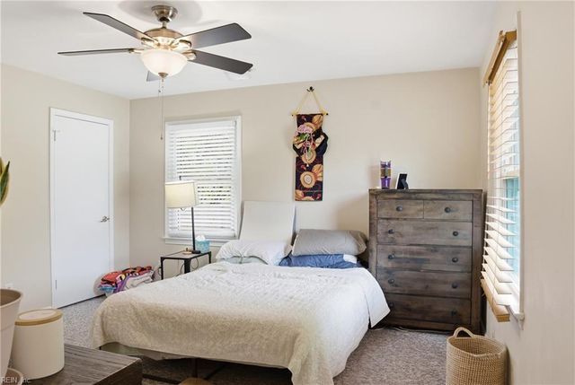 2560 Roundtree CIR, Chesapeake, VA 23323