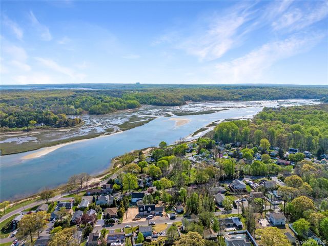 27 Cypress Drive, Kings Park, NY 11754