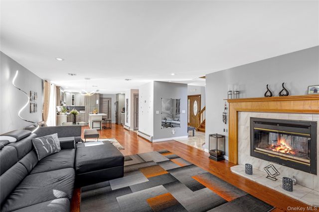 27 Cypress Drive, Kings Park, NY 11754