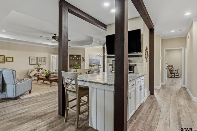 101 Gleneagles Dr, Mt Pleasant, TX 75455