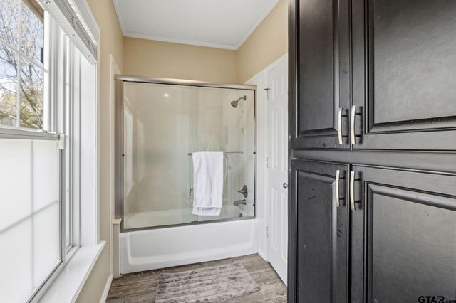 101 Gleneagles Dr, Mt Pleasant, TX 75455