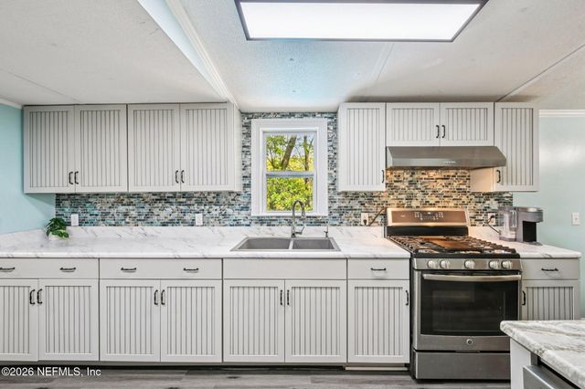 2001 LIBERTY Way, Middleburg, FL 32068