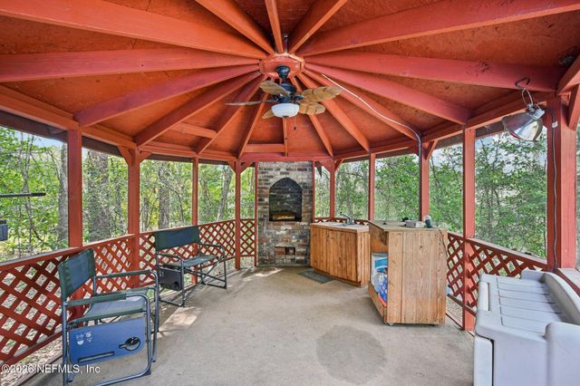 2001 LIBERTY Way, Middleburg, FL 32068