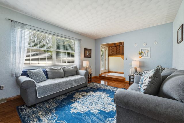 225 Township Road 1212, Proctorville, OH 45669