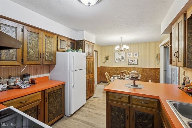 1715 Pleasantview Avenue, Ashtabula, OH 44004