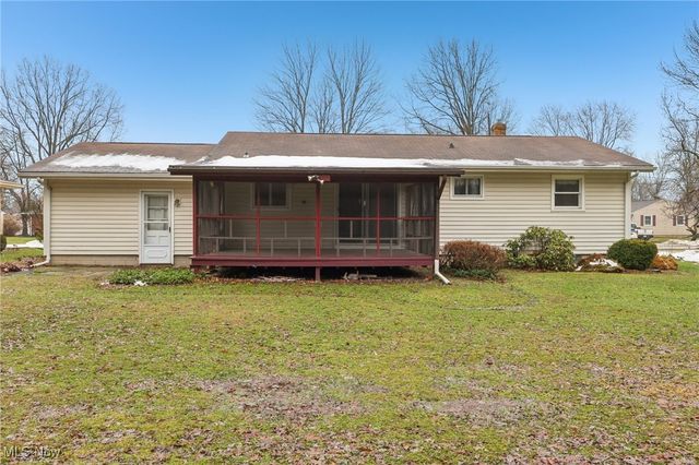 1715 Pleasantview Avenue, Ashtabula, OH 44004