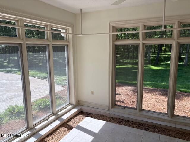 2205 E Third Street, Forest, MS 39074