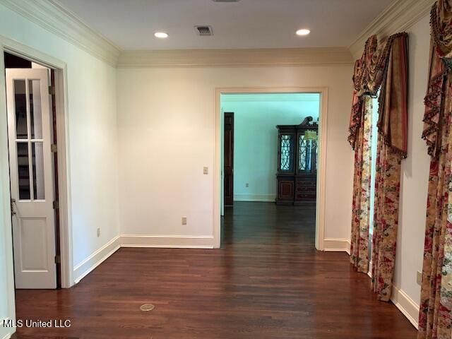 2205 E Third Street, Forest, MS 39074
