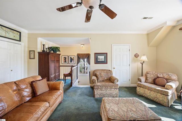 104 Laurel Oak Trail, Simpsonville, SC 29681