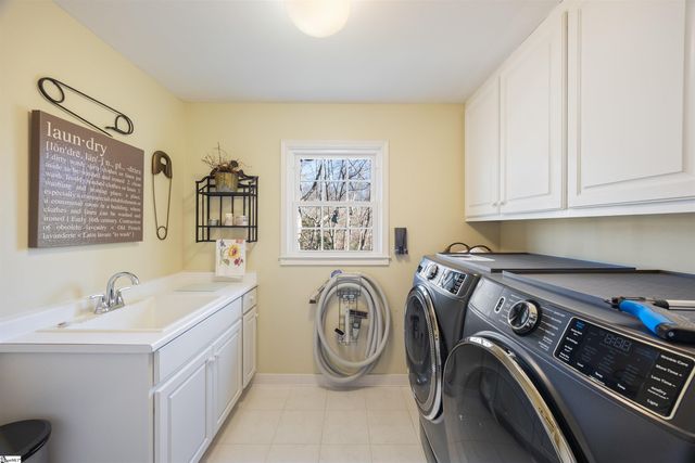 104 Laurel Oak Trail, Simpsonville, SC 29681