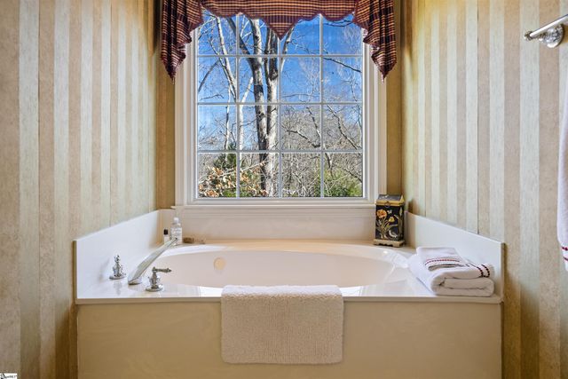 104 Laurel Oak Trail, Simpsonville, SC 29681