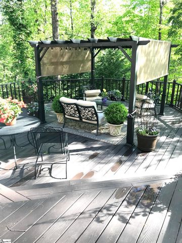 104 Laurel Oak Trail, Simpsonville, SC 29681