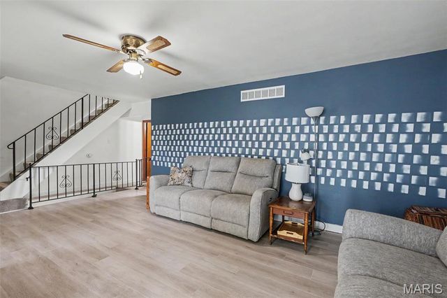1767 Williamsburg Drive, Barnhart, MO 63012