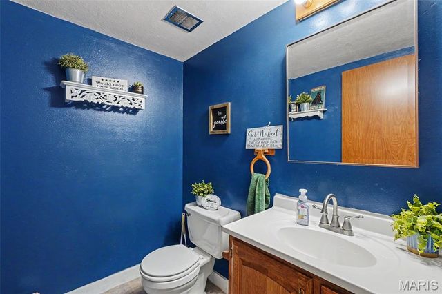 1767 Williamsburg Drive, Barnhart, MO 63012