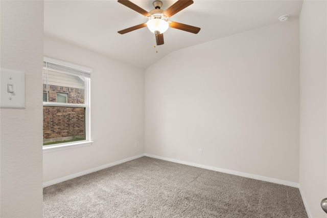 105 Saviano RD, Hutto, TX 78634