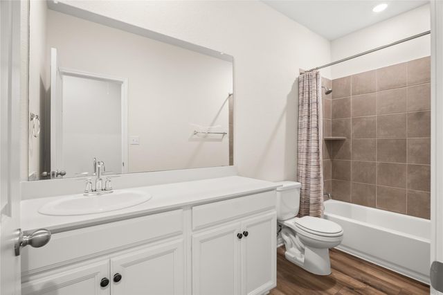 105 Saviano RD, Hutto, TX 78634