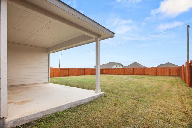 105 Saviano RD, Hutto, TX 78634