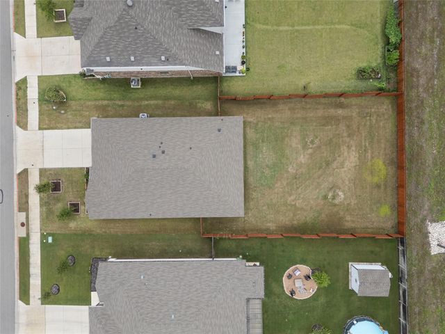 105 Saviano RD, Hutto, TX 78634