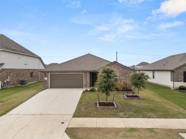 105 Saviano RD, Hutto, TX 78634